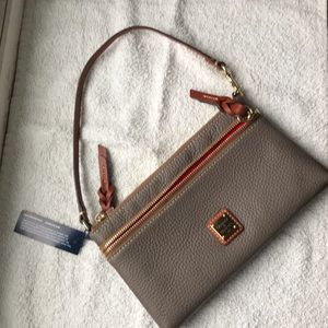 Dooney & Bourke wristlet